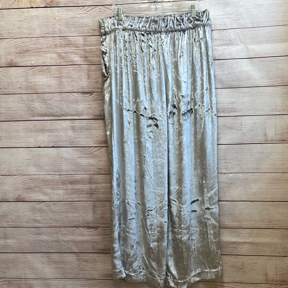 MAEVE BY ANTHROPOLOGIE ANASTACIA VELVET WIDE LEG PANTS IN SILVER - Picture 5 of 9